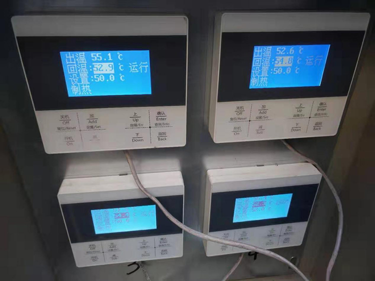 空氣源熱泵機組控製麵板（bǎn）