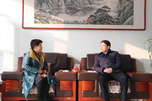 圖（tú）片